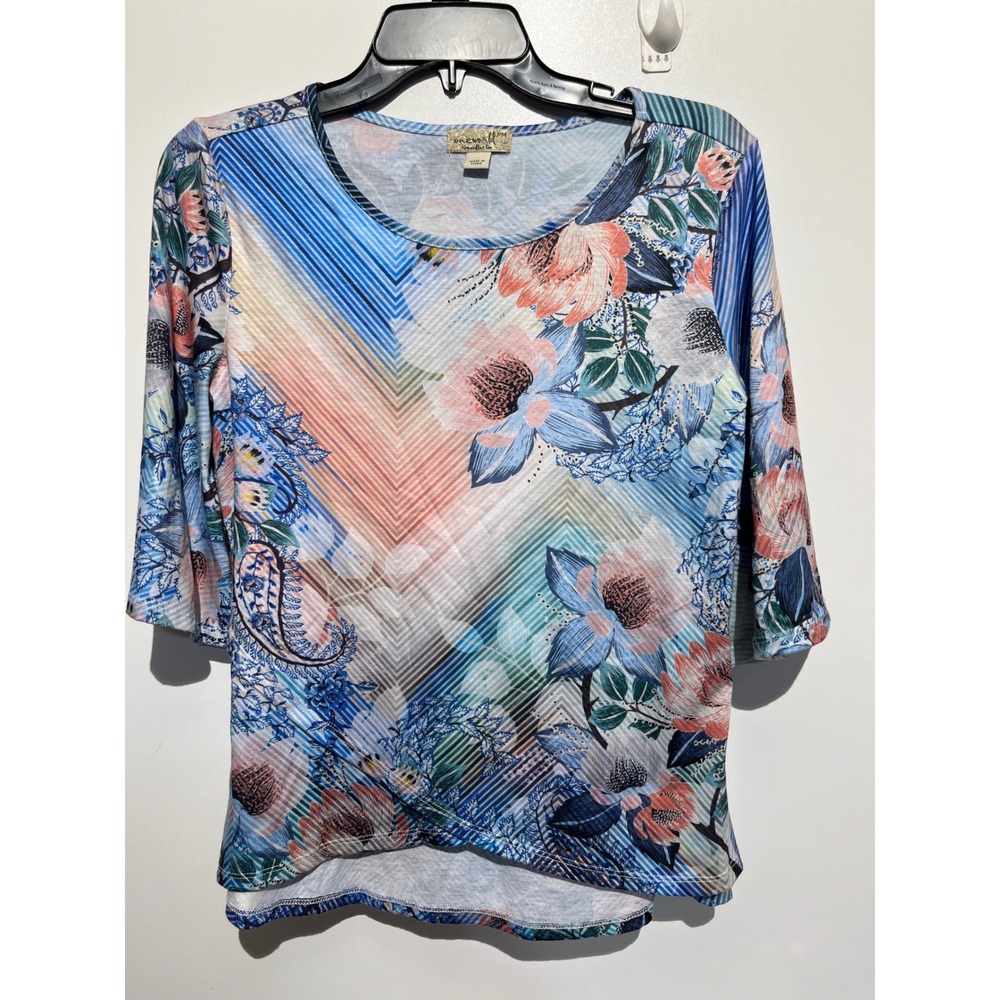 One World Petite Medium Floral Paisley Chevron 3/4 Sleeve Tulip Hem Top Blue